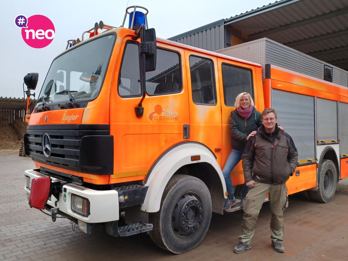 Bastelset Kinder Holz Feuerwehr mit Blaulicht und Sirene