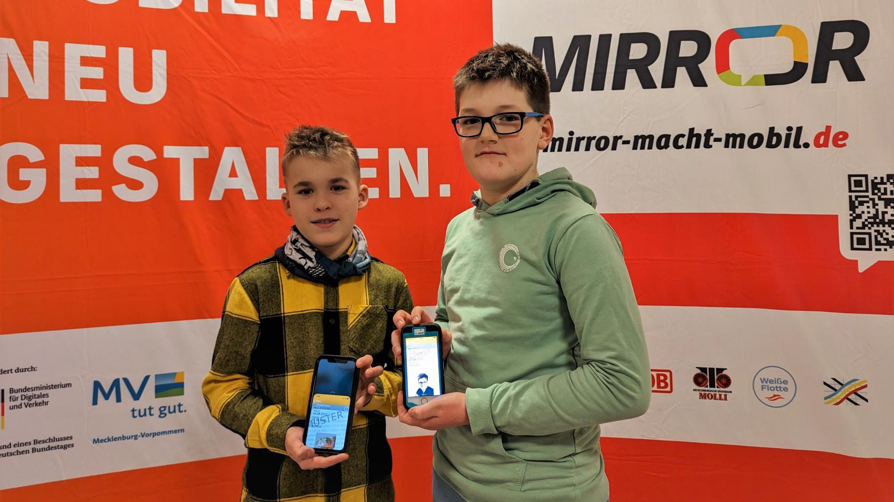 Rostocker Kinder testen digitales Schülerticket des VVW