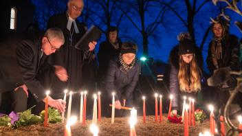 Trauerfeier in Brokstedt nach dem Messerangriff im Regionalexpress