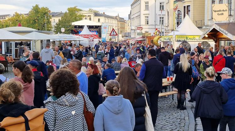 Das Altstadtfest lockt Jahr für Jahr tausende Gäste an.