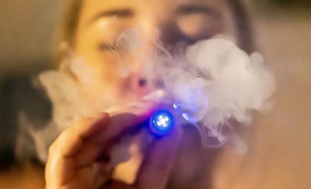Vape-Trend in SH: Umweltministerium in Kiel warnt vor Risken