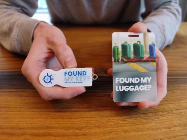 Keywaa QR-Code Anhänger Aus Alu – Inkl. Lost & Found Service Für Schlüssel & Gepäck
