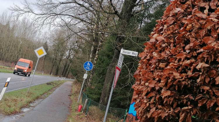 Quickborn sperrt Harksheider Weg und macht A7-Brücke auf | SHZ