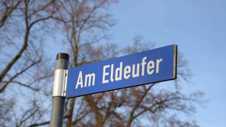 Damm: Straße Am Eldeufer 