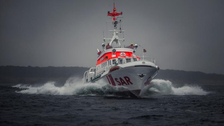 Seenotrettungskreuzer ARKONA der Deutschen Gesellschaft zur Rettung Schiffbrüchiger (DGzRS)