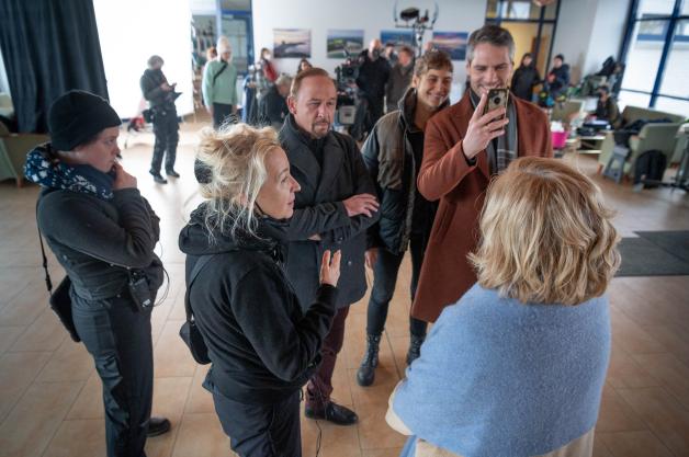 Stralsund Krimi Mit Jule Zabek Am Set Mit Sophie Pfennigstorf Svz 