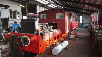 Die Fahrzeuge der Museumseisenbahn werden derzeit in Werlte saniert.
