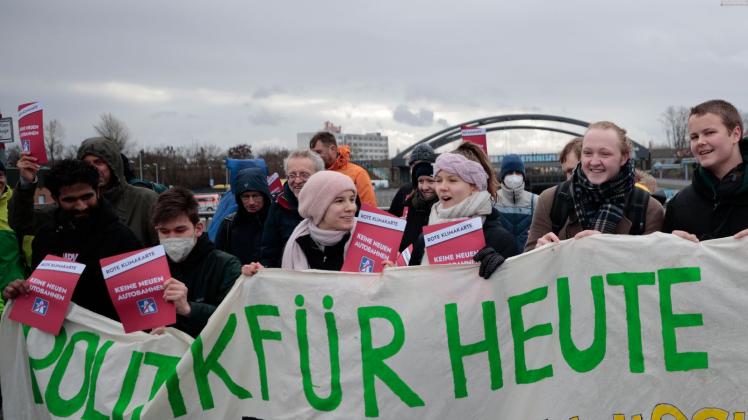 Demonstration