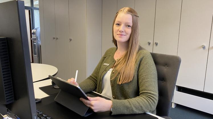 Alina Hoesmann ist mit 25 Jahren die jüngste Grafschafter Volksbank Geschäftsstellenleiterin in der Historie
