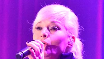 Ina Müller in der Emslandarena in Lingen