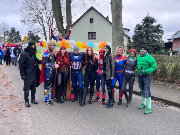 Bildergalerie Das War Der Straßenkarneval In Techentin Svz