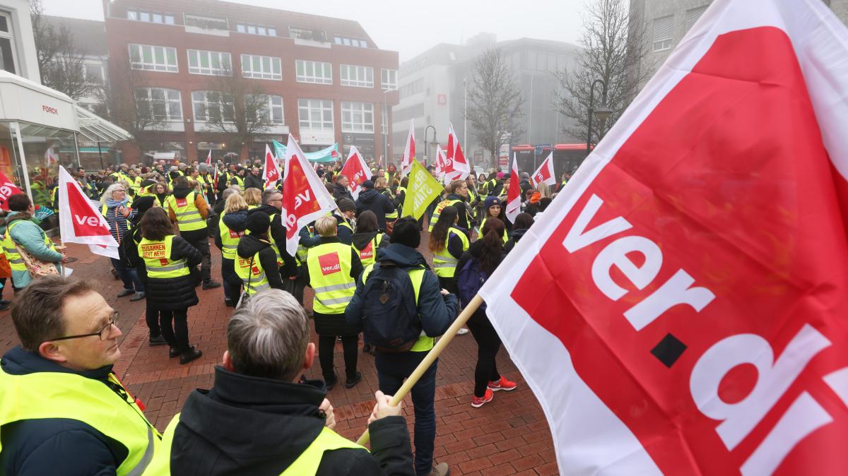 Warnstreik: Hunderte Teilnehmer Bei Demo In Schleswig Erwartet | SHZ