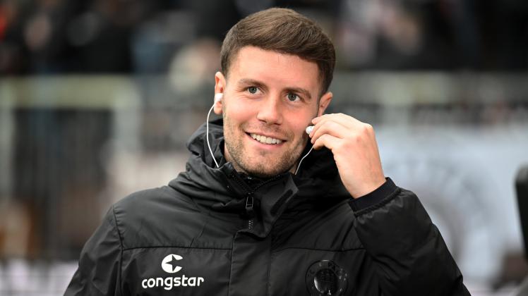 St. Pauli-Trainer Fabian Hürzeler über Die Chancen Der Kiezkicker | SHZ