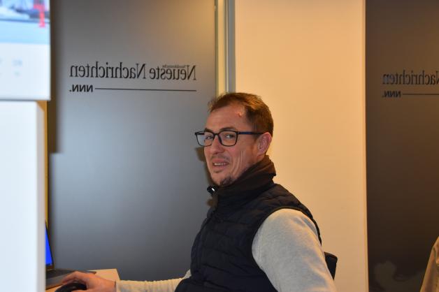 Pendelt zwischen Trainerbank und Redaktionsstuhl: Tommy Bastian. Pendelt zwischen Trainerbank und Redaktionsstuhl: Tommy Bastian.