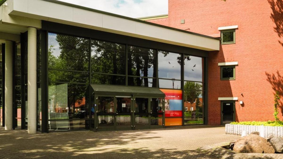 In Lingen kann man aktuell mit Jacke und Mantel ins Theater | NOZ