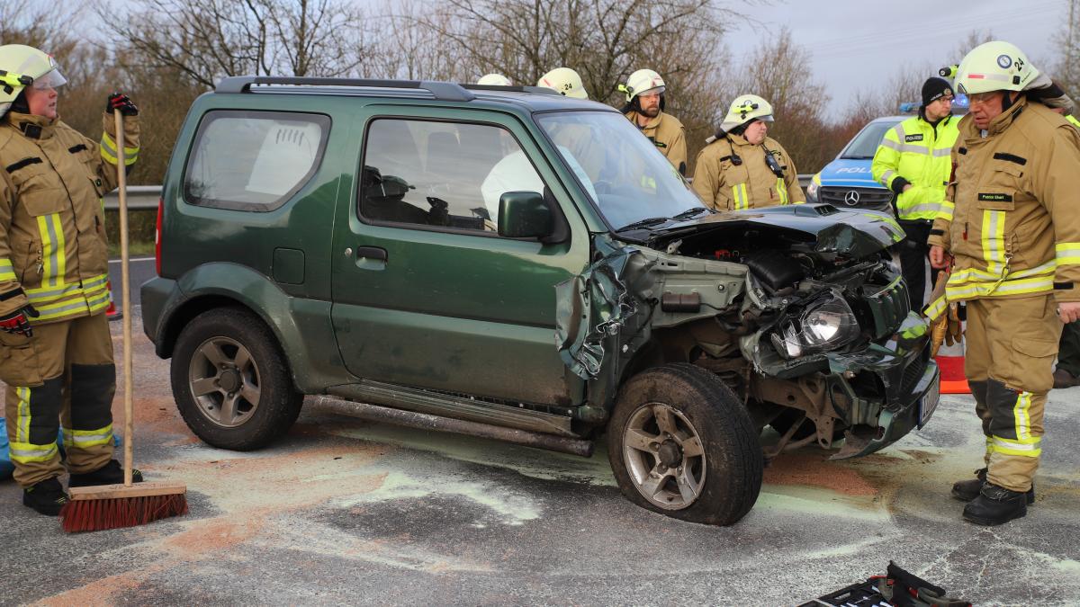 Hoher Schaden Bei Unfall An A23-Auffahrt Horst/Elmshorn | SHZ