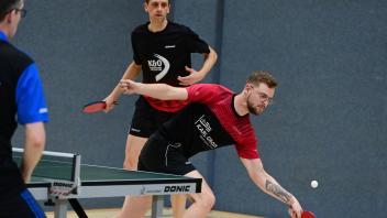 Foto Rolf Tobis19.02.2023TTennis Hude 2  MTV JeverMarco StüberPiere Barghorn
