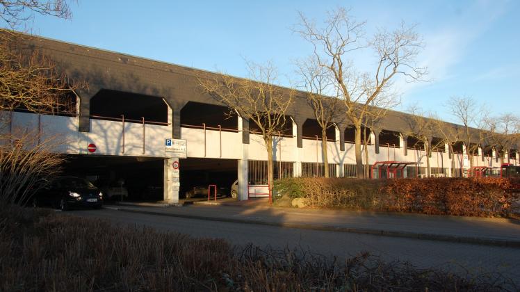 Parkhaus im Zentrum Schleswigs