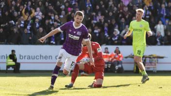 3. Liga - 22/23 - VfL Osnabrück - SV Wehen Wiesbaden.