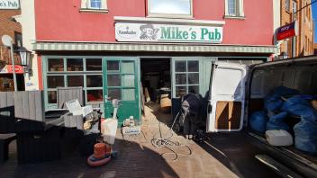 In Mike‘s Pub in Meppen wird derzeit fleißig gewerkelt.