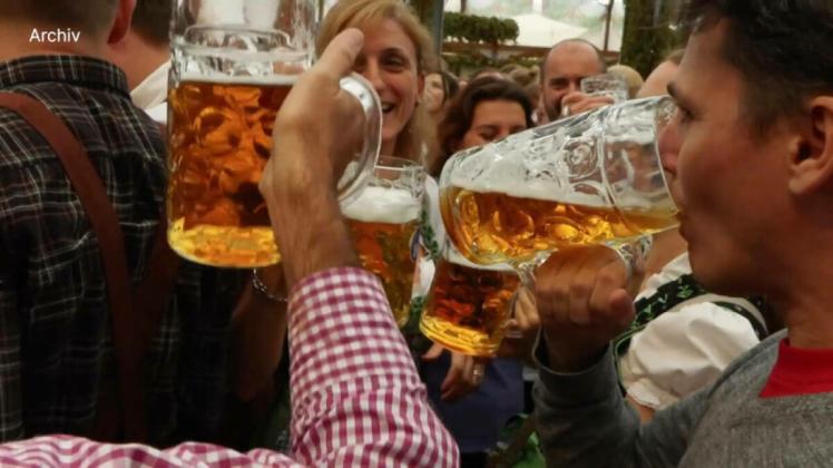 Inflations-Hammer: Deutsche verzichten beim Bier