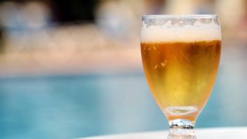 bier,bierglas,pils *** beer,beer glass,beer ivz-2k