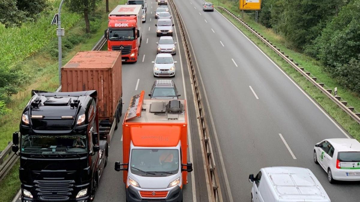 B75: Baustelle Zwischen Delmenhorst Und Bremen Doch Nicht Fertig | DKO