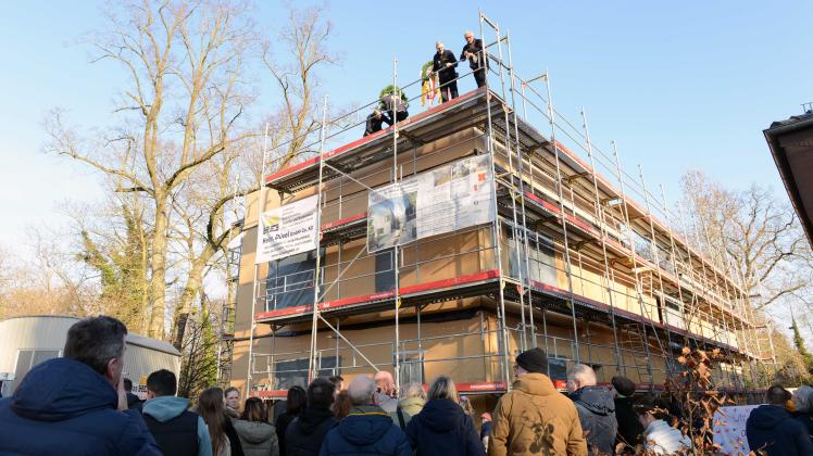 Kindertagesstätte St. Marien in Quakenbrück feiert Richtfest