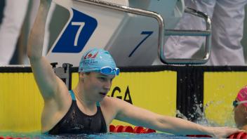 Für ihre Schwimmschüler ist Nicole Heidemann ein Vorbild: Mit 40 Jahren rangiert sie immer noch unter den besten deutschen Schwimmern. 