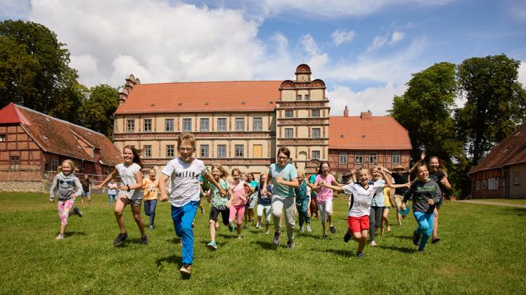 Im Jahr 2021 fand das Musikcamp auf dem Schlossberg zum ersten Mal statt.