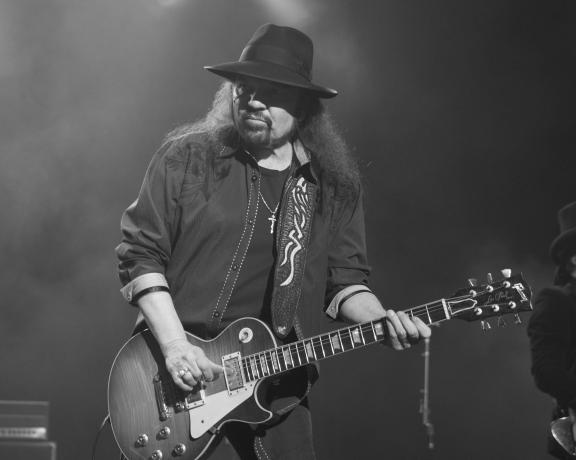 Jan. 28, 2016 - Cedar Park, Texas, U.S - Guitarist GARY ROSSINGTON of the American Southern Rock ban