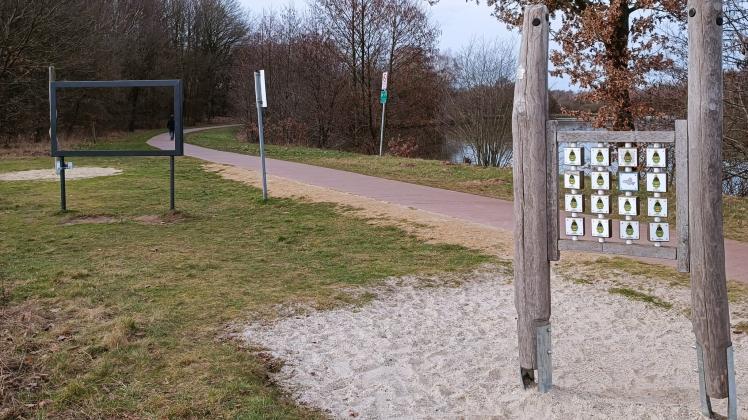 Am Spazierweg, der um den Haselünner See führt, gibt es bereits einige Spielflächen. Sie sollen durch Sportgeräte aufgewertet werden.