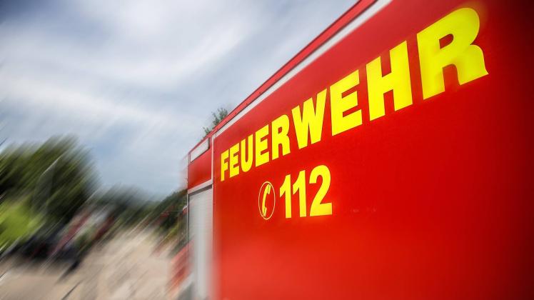 Symbolbilder Polizei Rettungsdienst Feuerwehr Symbolbilder Polizei Rettungsdienst Feuer