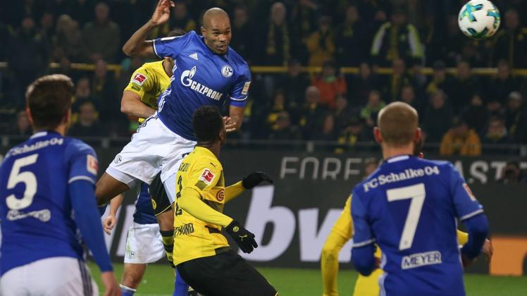 Naldo trifft gegen den BVB