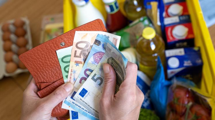 Inflation - Bundesamt gibt Daten fürs Gesamtjahr 2022 bekannt
