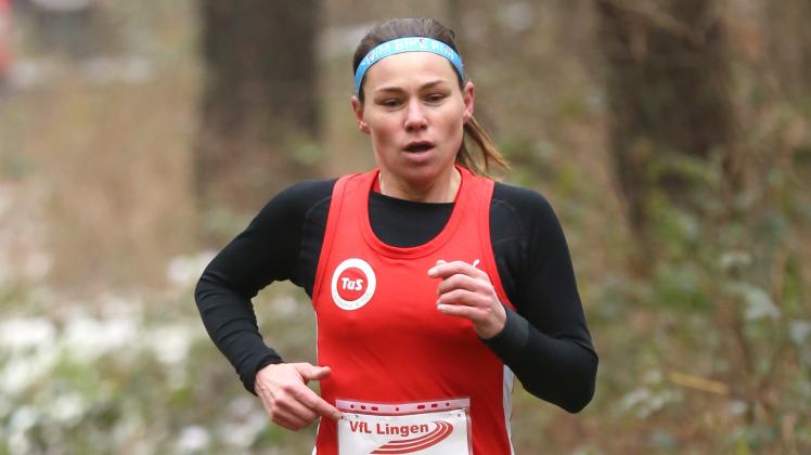 Anna Lechowicz vom Tus Haren, Landesmeisterin W35