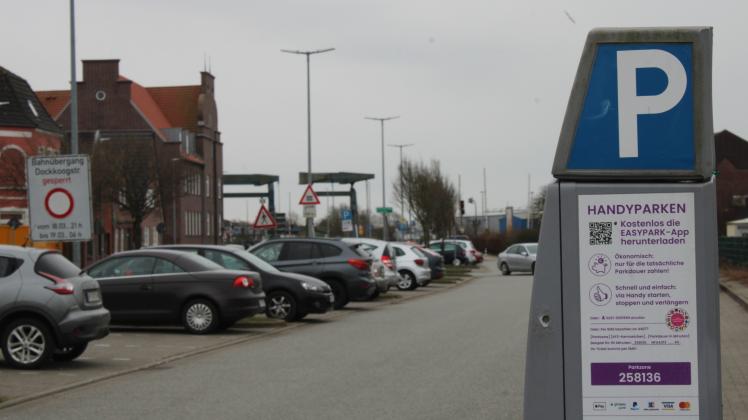 Der Parkplatz in der Deichstraße wird am Donnerstag, 23. März bis Ende Juni gesperrt. 