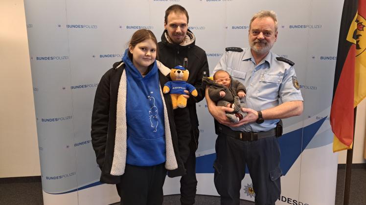 Eltern von Noah Noel danken dem „Geburtshelfer“ von der B200