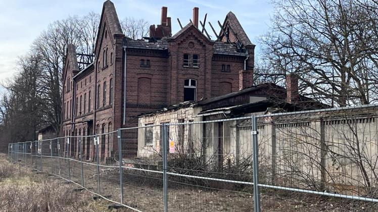 Am alten Bahnhof in Dömitz droht Lebensgefahr SVZ