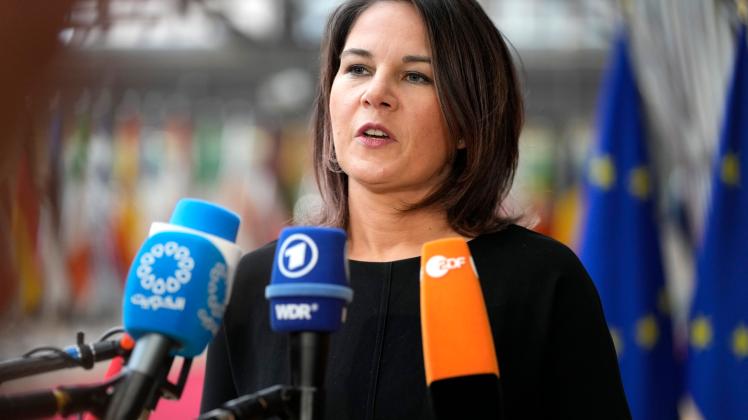 Treffen der EU-Außen- und Verteidigungsminister in Brüssel