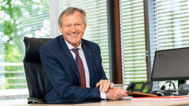 Seinen letzten Arbeitstag hat Ludwig Momann, Vorstandsvorsitzender der Sparkasse Emsland, am 31. März.