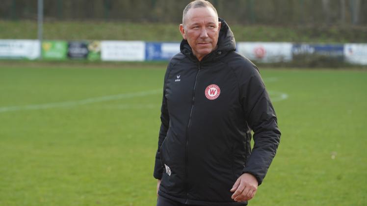 Verlängerte seinen Trainervertrag beim VfL Wildeshausen für die Saison 2023/24: Marcel Bragula.23. März 2023, Krandelstadion, Foto: Lars Pingel