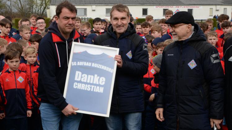 Fußball Boizenburg Dank an Sponsor