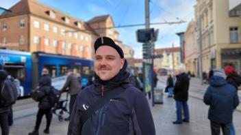 Beinahe täglich ist Eric Bielohradsky auf dem Marienplatz als Streetworker im Einsatz. 