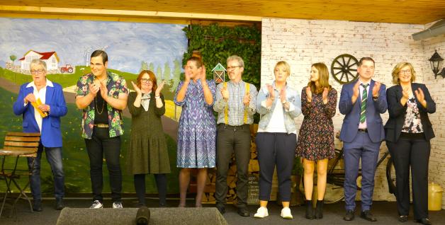 Sarah Droste Plattdeutsches Theater feiert in Vörden Premiere