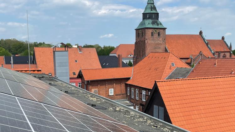 Boizenburgs Dächer könnten in Zukunft immer voller werden. Das Interesse an Solarenergie in der Stadt ist auf jeden Fall sehr hoch.