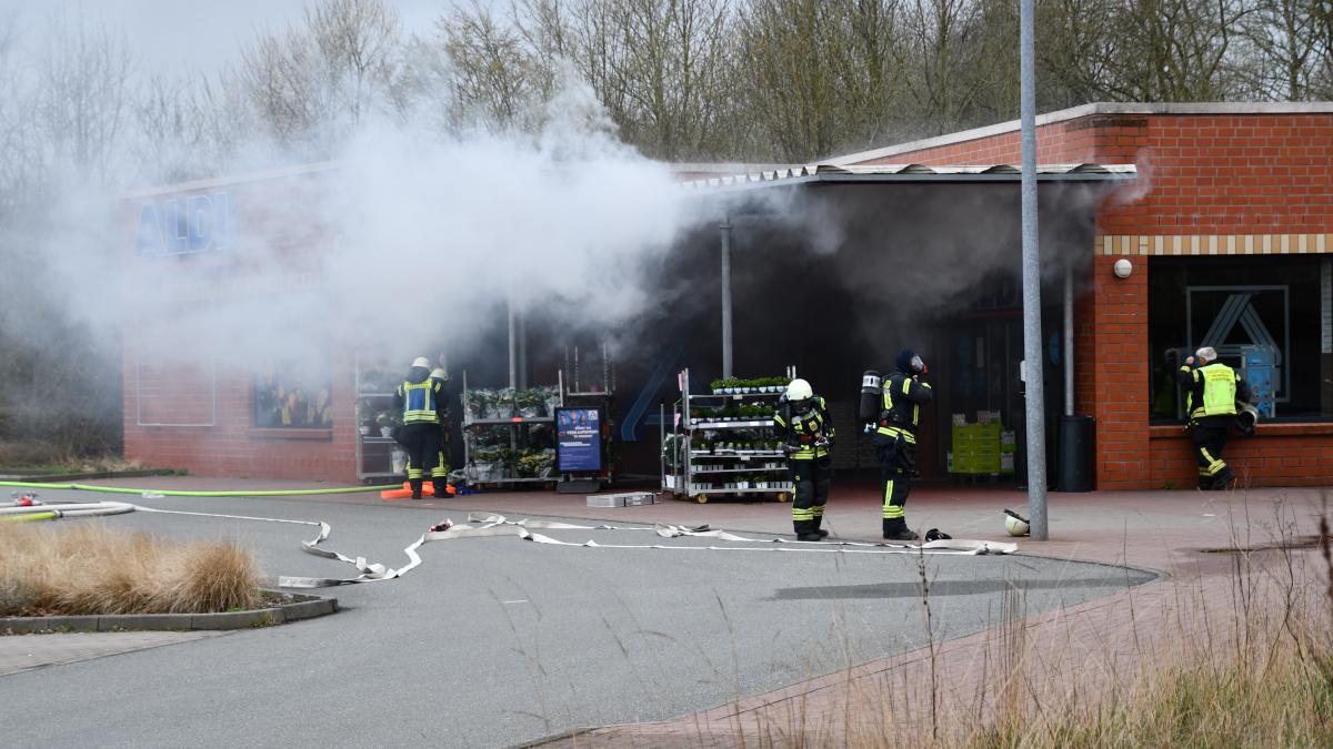 Eckernförde Feuer bei Aldi in der Ostlandstraße