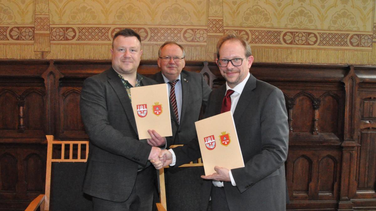 Besuch aus Ukraine Neumünster Pakt mit Novovolynsk SHZ