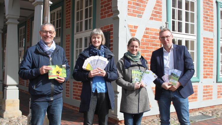 Jens Prötzig, Julia Gerdsen, Katharina Possit und Kay Porath (vl)