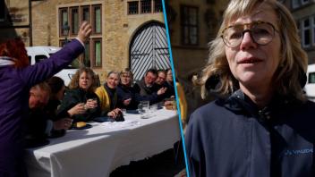Darsteller bringen Abendmahl auf die Straßen von Osnabrück